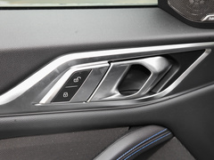 2022款 430i Gran Coupe M运动曜夜套装