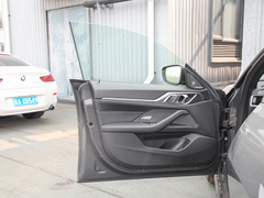 2022款 430i Gran Coupe M运动曜夜套装
