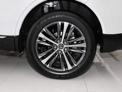 2022款 2.0L CVT两驱豪华版
