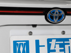 2022款 2.0L CVT两驱豪华版