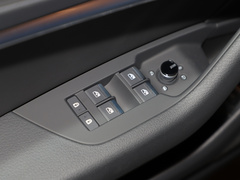 2022款 Avant 先锋派 40 TFSI 豪华动感型