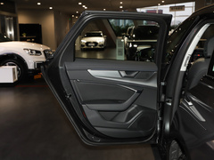 2022款 Avant 先锋派 45 TFSI 臻选动感型 