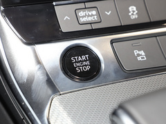 2022款 Avant 先锋派 45 TFSI 臻选动感型 
