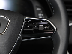 2022款 Avant 先锋派 45 TFSI 臻选动感型 