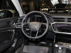 2022款 Avant 先锋派 45 TFSI 臻选动感型 