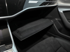 2022款 Avant 先锋派 45 TFSI 臻选动感型 