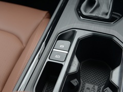 2021款 PRO 1.4T 自动尊贵型