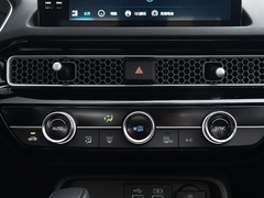 2022款 240TURBO CVT燃擎版