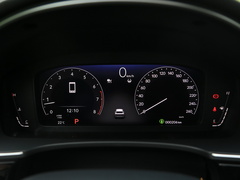 2022款 240TURBO CVT燃擎版