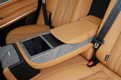 2022款 3.0T 商务版 造境型 5座
