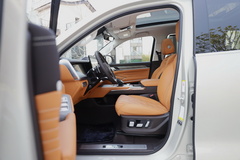 2022款 3.0T 商务版 造境型 5座