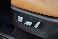 2022款 3.0T 商务版 造境型 5座