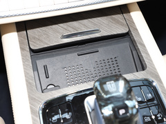 2022款 3.0T 商务版 造境型 5座