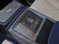 2022款 3.0T 商务版 造境型 5座