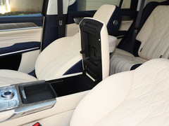 2022款 3.0T 商务版 造境型 5座