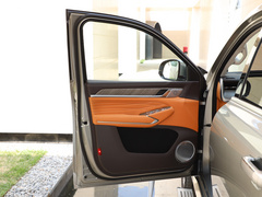 2022款 3.0T 商务版 造境型 5座
