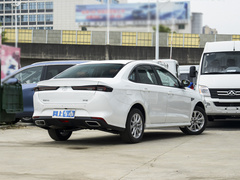 2021款 1.5T CVT扎起版