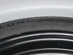 2021款 1.5T CVT扎起版