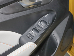 2021款 1.5T CVT雄起版