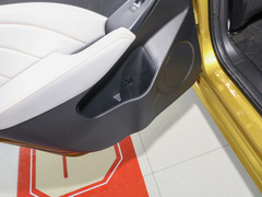 2021款 1.5T CVT雄起版