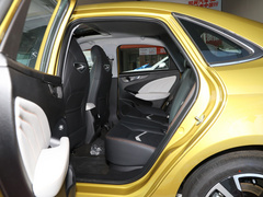 2021款 1.5T CVT雄起版