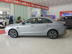 2021款 1.5T CVT雄起版