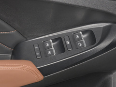 2021款 1.5T CVT雄起版