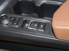 2021款 1.5T CVT雄起版