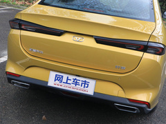 2021款 1.5T CVT霸道版
