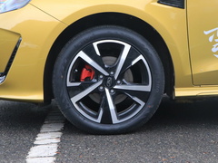 2021款 1.5T CVT霸道版