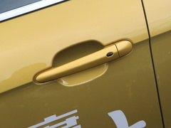 2021款 1.5T CVT霸道版