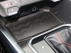 2021款 1.5T CVT霸道版