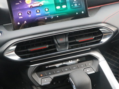 2021款 1.5T CVT霸道版