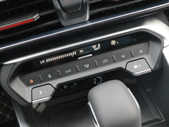 2021款 1.5T CVT霸道版