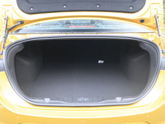 2021款 1.5T CVT霸道版