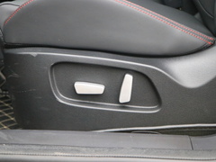 2021款 1.5T CVT霸道版