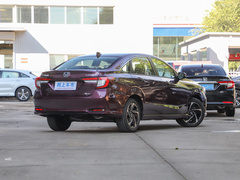 2022款 1.5L 锐·舒适版