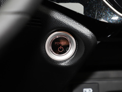 2022款 1.5L 锐・旗舰版