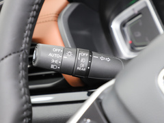 2022款 1.5L 锐・旗舰版