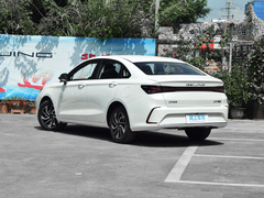 2021款 1.5L CVT豪华版