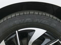 2021款 1.5L CVT尊贵版