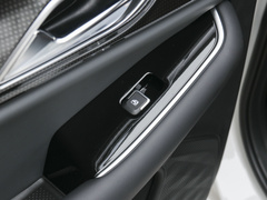 2021款 1.5L CVT尊贵版