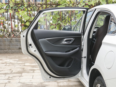 2021款 1.5L CVT尊贵版