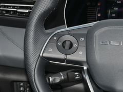 2021款 1.5L CVT尊贵版