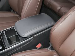 2021款 1.5L CVT尊贵版