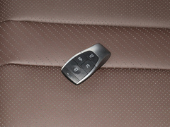 2021款 1.5L CVT尊贵版