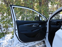 2021款 1.5L CVT尊贵版