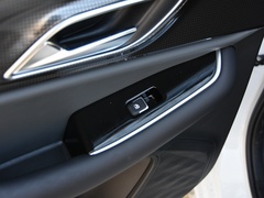 2021款 1.5L CVT尊贵版