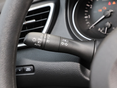 2022款 2.0L XV智享版 