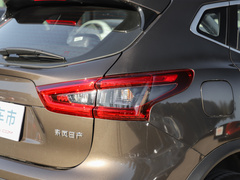 2022款 2.0L XV智享版 